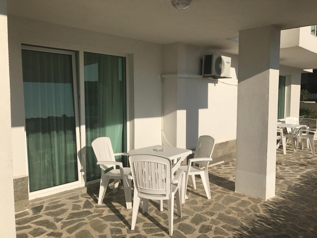 Sea Life Apartments Sinemorets Exterior photo